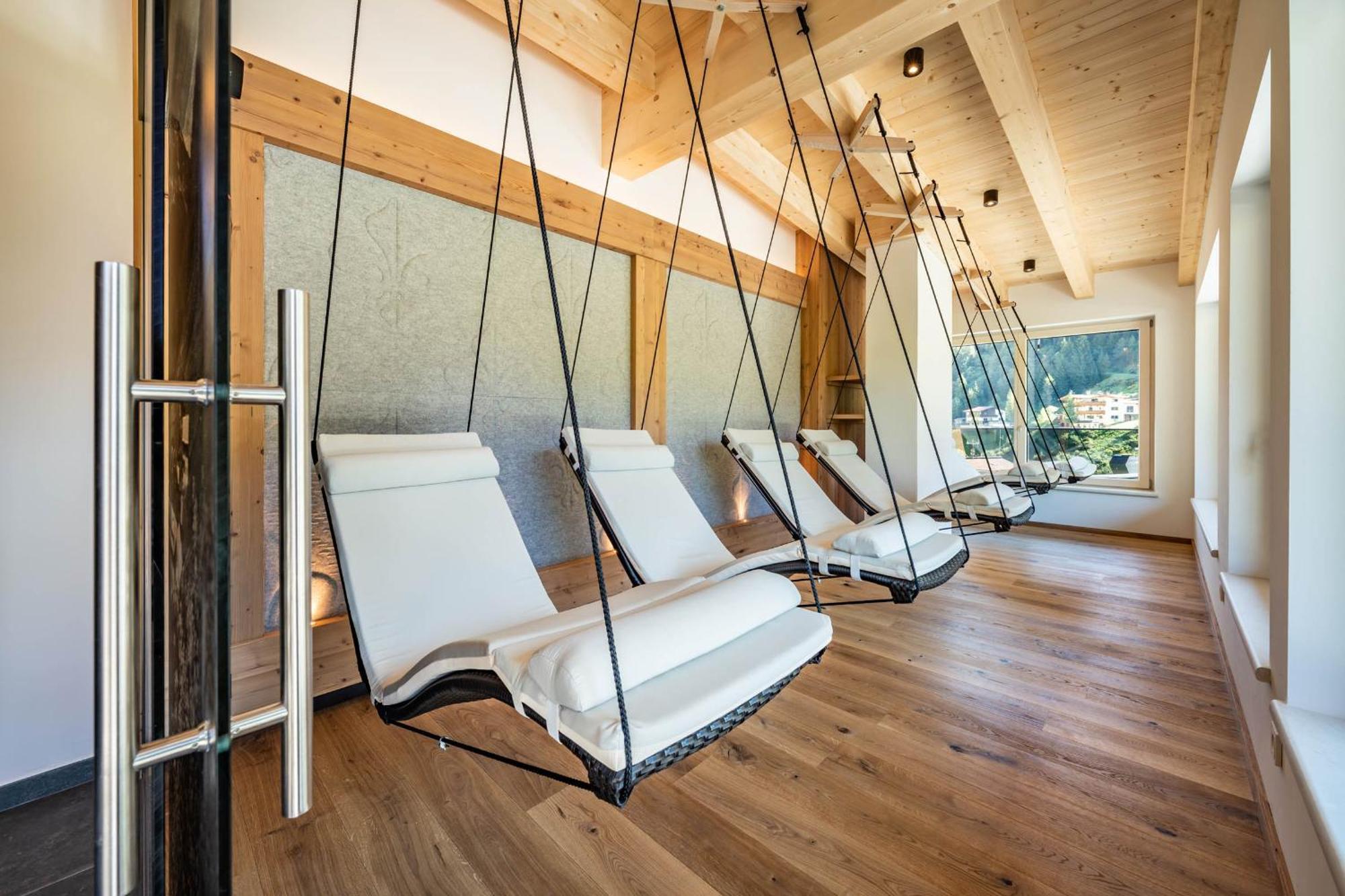Schoenblick Appartements Тукс Экстерьер фото