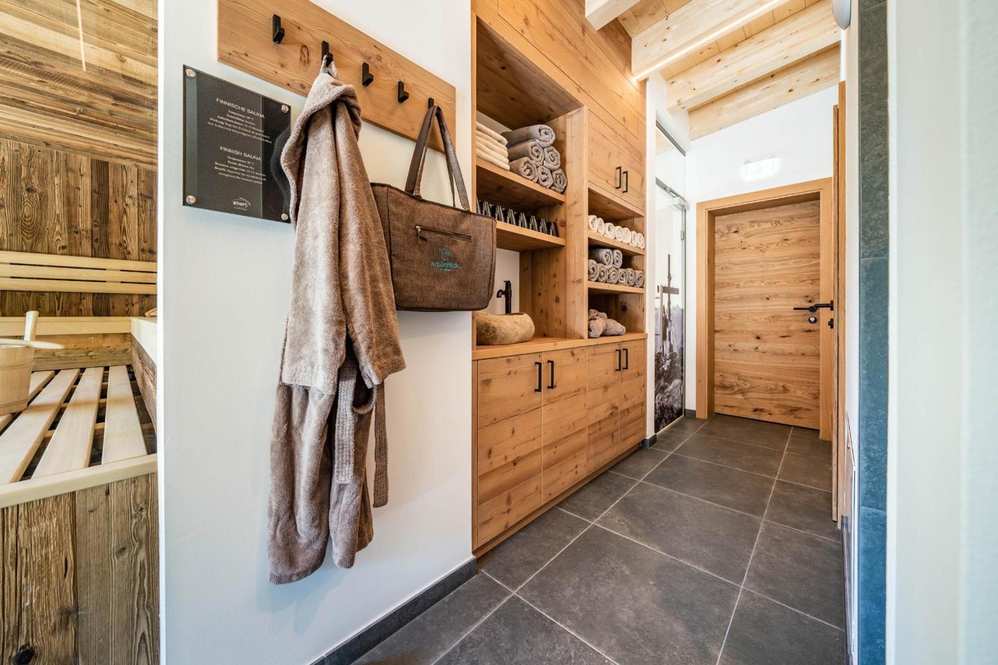 Schoenblick Appartements Тукс Экстерьер фото